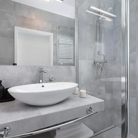 Center With A Balcony - Rajska 3 *